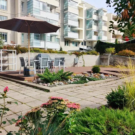 アパート Beautiful In The Heart Of